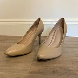Kelly & Katie Nude Pump Heel